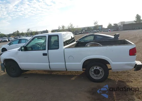 2003 Chevrolet S-10 из США, поврежденный, VIN 1GCCS19X038226929